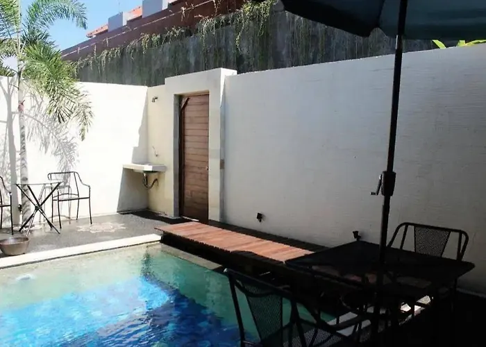 Punyan Poh Bali * Denpasar